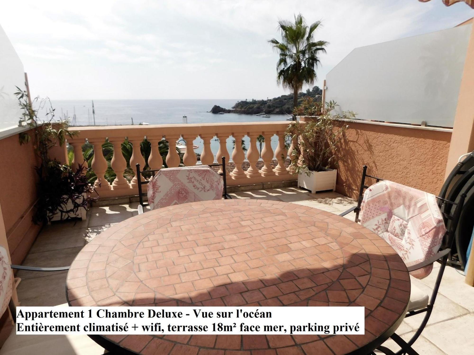 Baie De La Mediterranee Theoule-sur-Mer Exterior photo